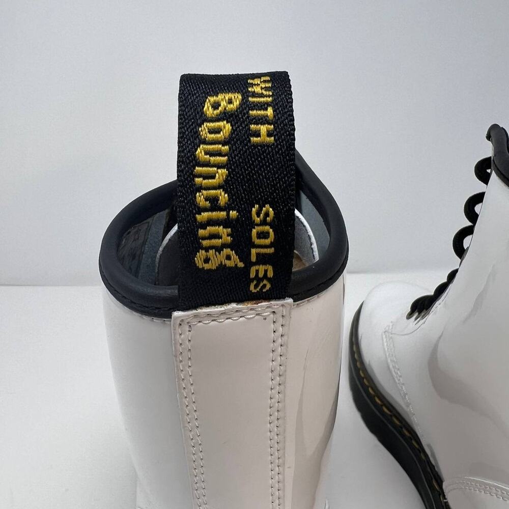 Dr. Marten's Women's Air Wair Zavala Boots Size 9  AW004 White - Picture 6 of 13